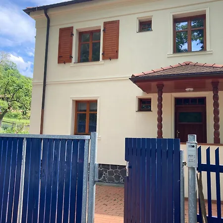 Usti Nad Labem, Apartmany Pod Hradem Strekovem Exterior photo